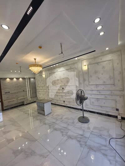 ڈی ایچ اے 11 رہبر سیکٹر 2 - بلاک پی ڈی ایچ اے 11 رہبر سیکٹر 2,ڈی ایچ اے 11 رہبر,لاہور میں 3 کمروں کا 5 مرلہ مکان 2.8 کروڑ میں برائے فروخت۔ ڈی ایچ اے 11 رہبر سیکٹر 2 - بلاک پی ڈی ایچ اے 11 رہبر سیکٹر 2,ڈی ایچ اے 11 رہبر,لاہور میں 3 کمروں کا 5 مرلہ مکان 2.8 کروڑ میں برائے فروخت۔
