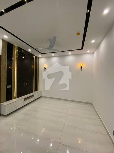 In DHA 11 Rahbar Sectar 2 Block P Near To Park House For Rent In DHA 11 Rahbar Sectar 2 Block P Near To Park House For Rent