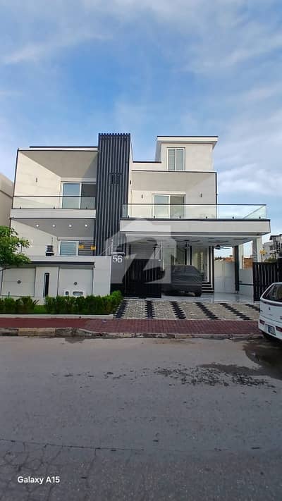 بحریہ ٹاؤن فیز 8 بحریہ ٹاؤن راولپنڈی,راولپنڈی میں 6 کمروں کا 1 کنال مکان 4.5 لاکھ میں کرایہ پر دستیاب ہے۔ بحریہ ٹاؤن فیز 8 بحریہ ٹاؤن راولپنڈی,راولپنڈی میں 6 کمروں کا 1 کنال مکان 4.5 لاکھ میں کرایہ پر دستیاب ہے۔