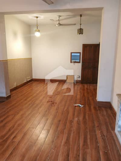 I-8/2 INDEPENDENT HOUSE 6 BED 6 BATH 2 KITCHEN 3 LAC FINAL