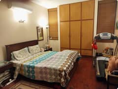 10-Marla Fully Renovated Ground Floor ( Apartment | Flat ) **For Sale | Askari-2** 10-Marla Fully Renovated Ground Floor ( Apartment | Flat ) **For Sale | Askari-2**