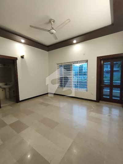 E-11/3 Mind Blowing Location What A Outstanding Ground Portion For Rent