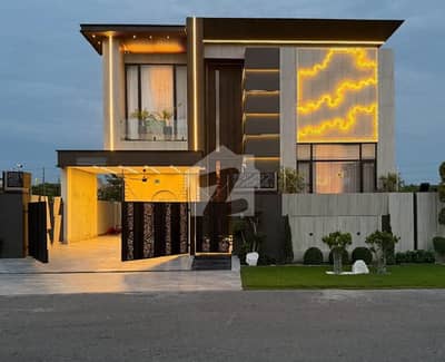 Top City 10 Marla House For Sale