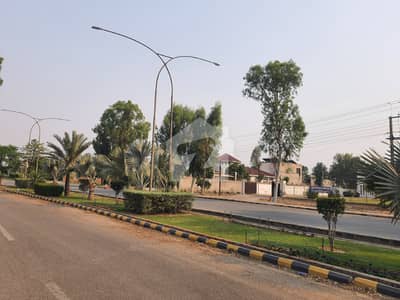 Corner Residential Plot Spread Over 10 Marla In Chinar Bagh -  Nishat Block Available