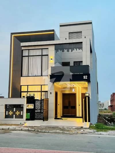 5 MARLA LUXURIOUS HOUSE FOR SALE 5 MARLA LUXURIOUS HOUSE FOR SALE