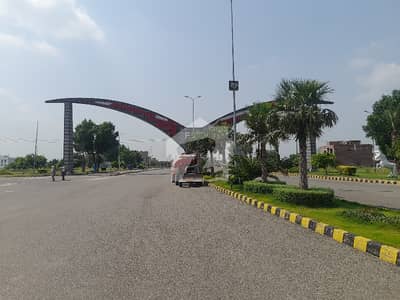 فضائیہ ہاؤسنگ سکیم گوجرانوالہ بائی پاس,گوجرانوالہ میں 8 مرلہ رہائشی پلاٹ 1.35 کروڑ میں برائے فروخت۔