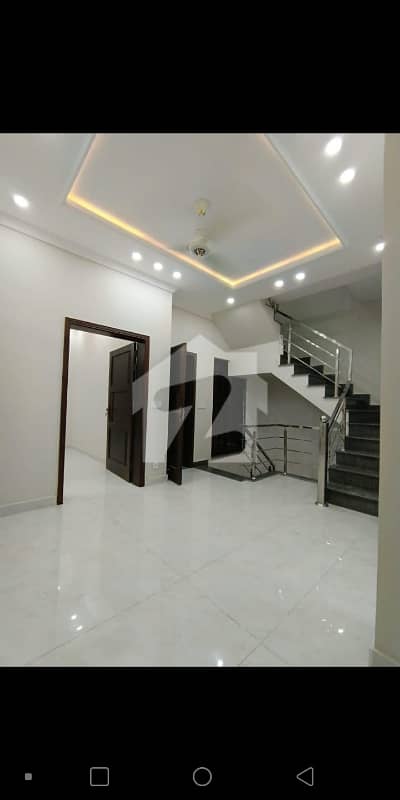 Beautiful 5 Marla House Available For Sale