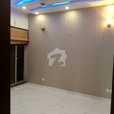 *1 Kanal Upper Portion For Rent*