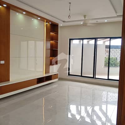 *1 Kanal Upper Portion For Rent*