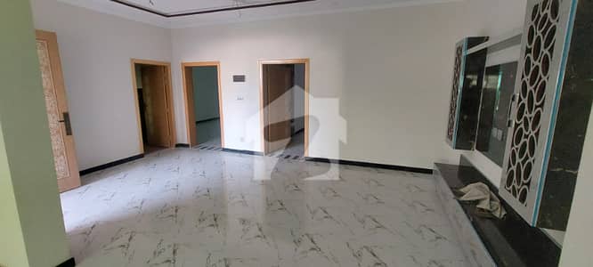 HOUSE AVAILABLE FOR SALE IN BANIGALA