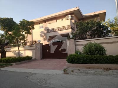 Out class location house