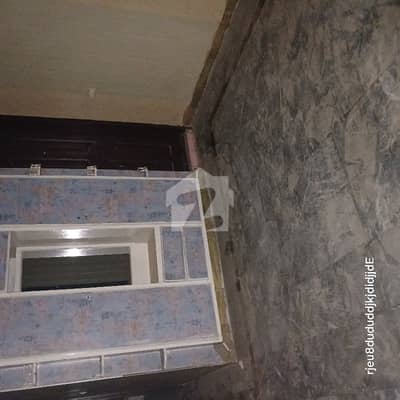 Dub story 4 beds 2 kitchen
