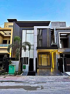 3 Years Installment Plan Luxury 5 Marla Brand New House In Park View City Lahore