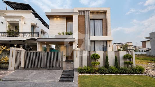 Most Elegant 10 Marla Ultra Modern Design House Available For Sale At the Heart Of DHA Lahore
