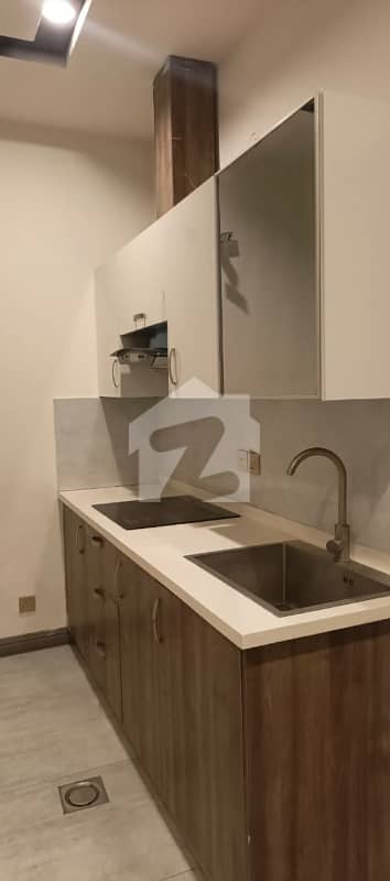 01 BEDROOM LUXURY UNFURNISHED APARTMENT AVAILABLE FOR RENT AT GULBERG GREEN ISLAMABAD