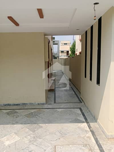 Central Block Old House