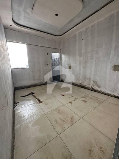 Brand New 2 Bed Lounge For Sale In Kaneez Fatima Society Block 4