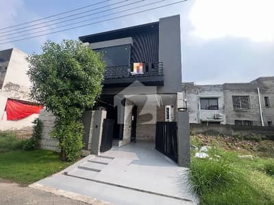 5 Marla Brand New Super Luxury Ultra Modern Designer House For Sale In DHA Rahbar
