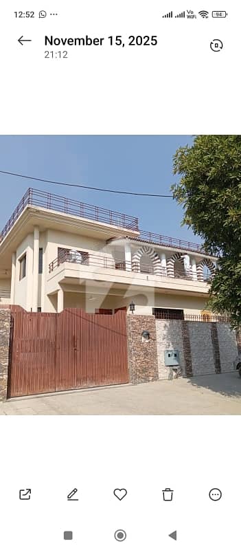 آئی ۔ 8 اسلام آباد میں 4 کمروں کا 1 کنال بالائی پورشن 3.5 لاکھ میں کرایہ پر دستیاب ہے۔
