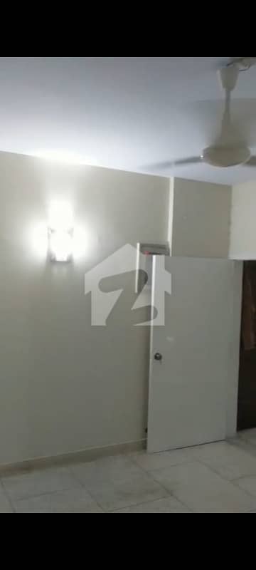 3 Bed Dd Apartment For Sale In Clifton Block 8