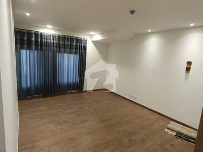 3-Bedroom Duplex Penthouse/Apartment in Penta Square (Unfurnished) 3-Bedroom Duplex Penthouse/Apartment in Penta Square (Unfurnished)