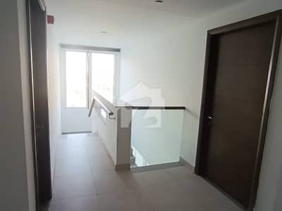3-Bedroom Duplex Penthouse/Apartment in Penta Square (Unfurnished)