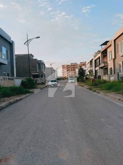 Bahria Enclave Islamabad sector I 5 Marla semi corner plot available for sale