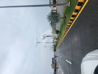 سندر سمال انڈسٹریل اسٹیٹ 2 لاہور میں 2 کنال رہائشی پلاٹ 7.0 کروڑ میں برائے فروخت۔