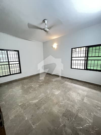 3 Bed Ground Plus Basement Available For Rent In F11