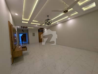 BRAND NEW LOWER PORTION FOR RENT IN F-8 BRAND NEW LOWER PORTION FOR RENT IN F-8