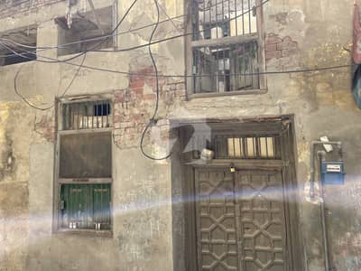 Best corner house for reconstruction