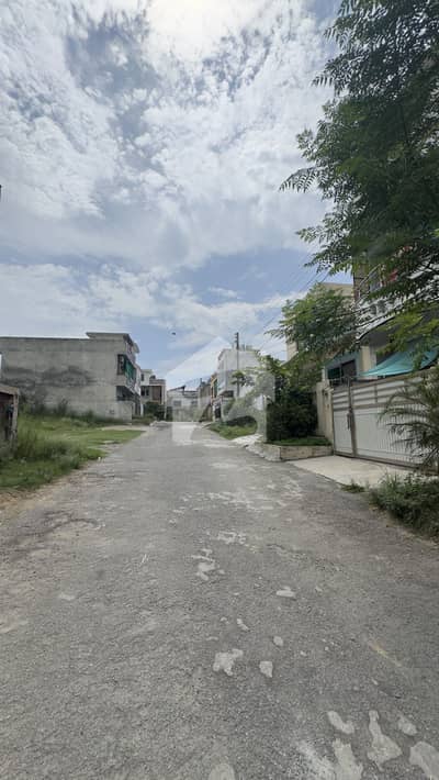 Prime 4 Marla Residential Plot | New City Phase 2