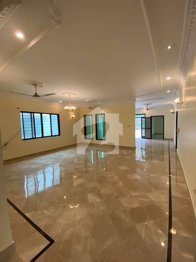 ڈی ایچ اے فیز 5 ڈی ایچ اے ڈیفینس,کراچی میں 2 کنال Studio فارم ہاؤس 42.0 کروڑ میں برائے فروخت۔ ڈی ایچ اے فیز 5 ڈی ایچ اے ڈیفینس,کراچی میں 2 کنال Studio فارم ہاؤس 42.0 کروڑ میں برائے فروخت۔