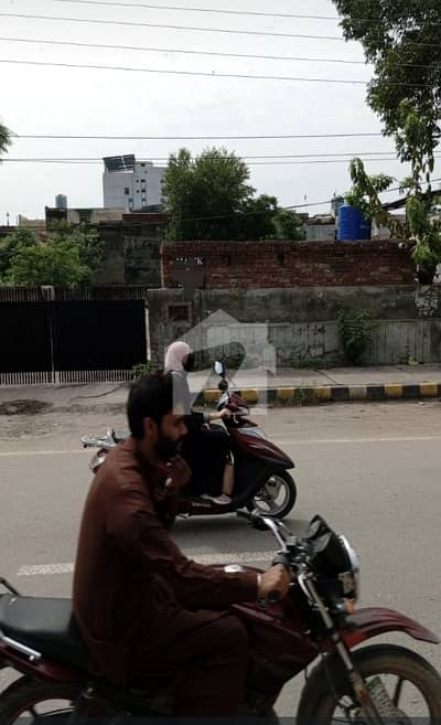 2kanal Blue Commercial Plot For Rent Main BOULEVARD Gurumangat Road Gulberg Rejected