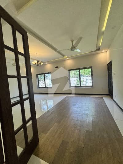 A Beautiful House For Rent In F-10 Ideal Location All Tile Flooring Near To Market