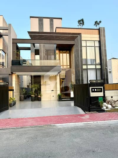 10 Marla Residential House For Sale In Quaid Block, Nearby Commercial Market, School, Mosuqe And Health Care Canter