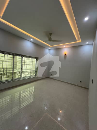 In Bahria Enclave - Sector N 5 Marla House For Sale