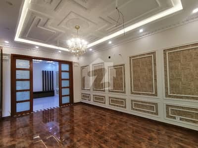 Brand New 10 Marla House Available In Park View City For sale