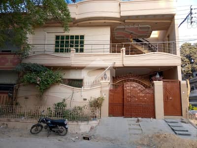 400 Yard Beautiful Banglow For Sale Prime Location