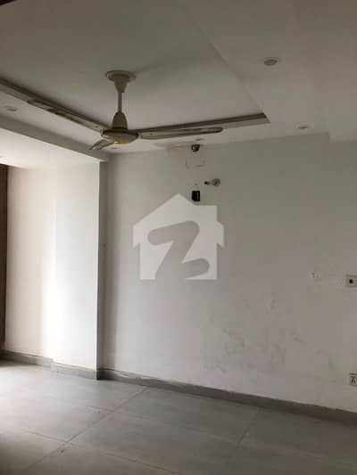 one bed non furnished apartment for Rent in bahria Orchard phase 4