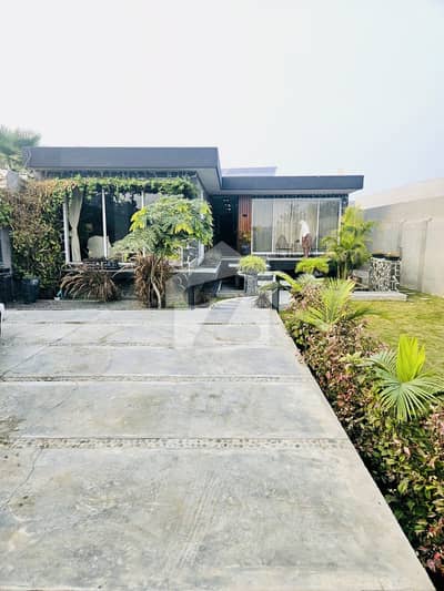 1.5 knal farm house for sale in lahore 1.5 knal farm house for sale in lahore
