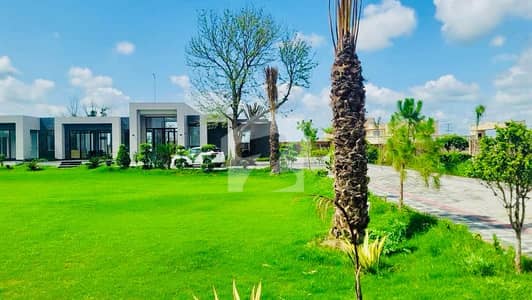 8 knal farm house for sale bedia road lahore