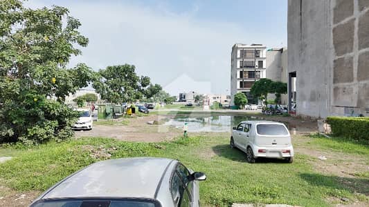 16 Marla Commercial Corner Plot 150'Ft Road Top Location