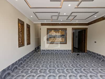 Upper Portion Available For Rent In Jinnah Garden Phase One Near Park With Car Parking