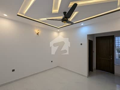 A Proportion Available For Rent In CBR Down With All Facilities, Water, Gas, Wapta Meter On A Prime Location. Easiest To Main Road. Main Boulevard House For Available For Rent Proportion