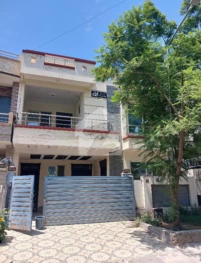 30x60 Uper Portion For Rent In G13