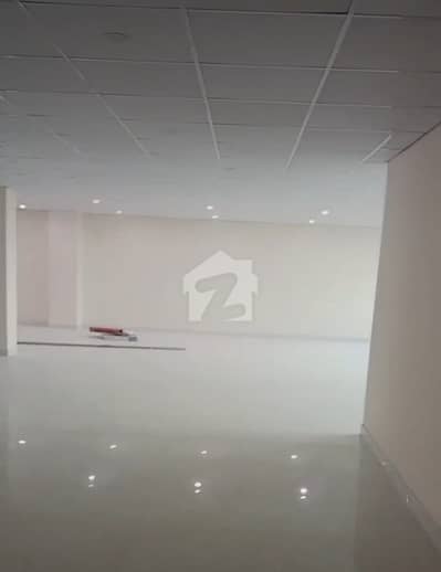 بلیو ایریا اسلام آباد میں 18 مرلہ Studio دفتر 6.0 لاکھ میں کرایہ پر دستیاب ہے۔