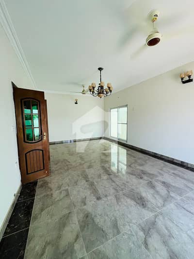 500 Sq Yard House Is Available For Sale