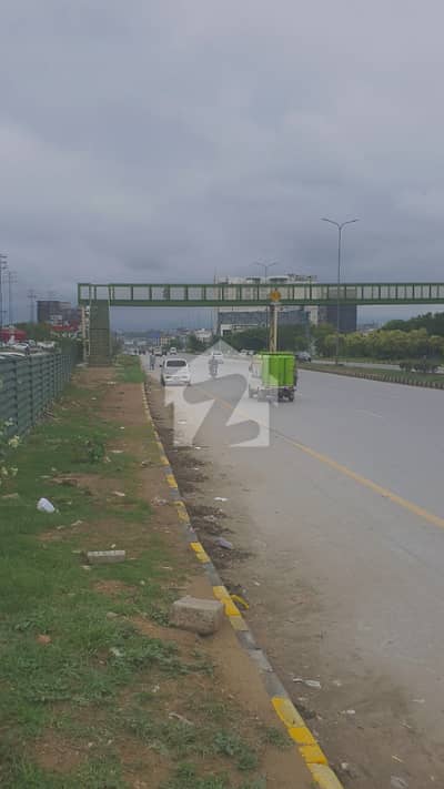 جی ٹی روڈ راولپنڈی میں 7 مرلہ Studio عمارت 10.0 کروڑ میں برائے فروخت۔
