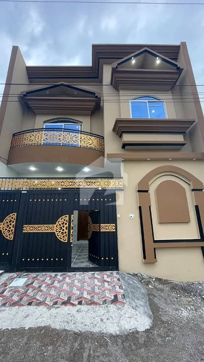 سودائیس ولاز ورسک روڈ,پشاور میں 6 کمروں کا 5 مرلہ مکان 2.0 کروڑ میں برائے فروخت۔